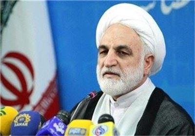 عامل یا عاملان حادثه اسیدپاشی در اصفهان دستگیر نشده اند